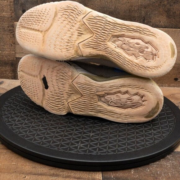 NIKE LEBRON 17 LOW PARTICLE GREY MENS ATHLETIC SHOES BASKETBALL RETRO SIZE 11 - Picture 4 of 9